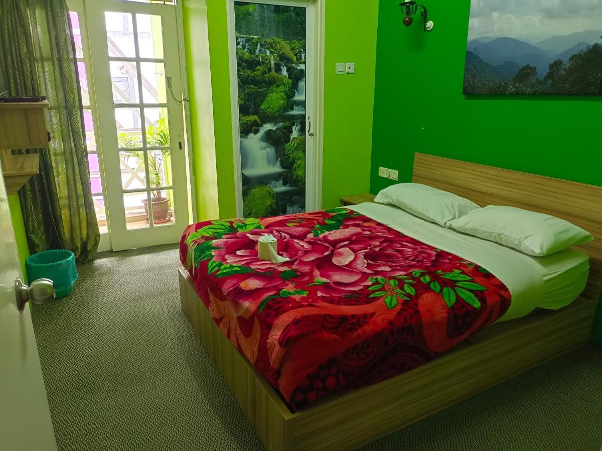 Ch Travellers Inn Танах-Рата Екстер'єр фото